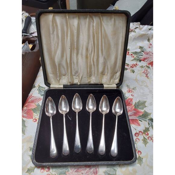 Set of 6 Vintage Teaspoons DWTS per dozen EPNS Super A Sheffield England in box - Picture 1 of 4